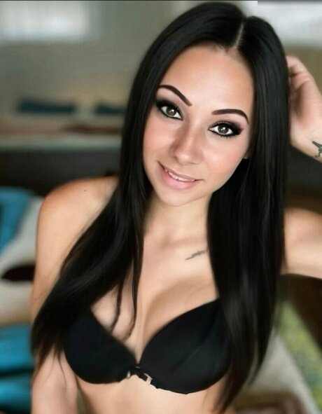 イスラム教徒のオンリーファンズ セクシーヌード アーカイブ