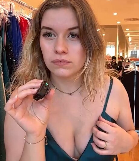 FormulaLena 限定モデル 写真