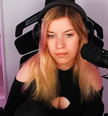 FormulaLena HDポルノスター ギャラリー