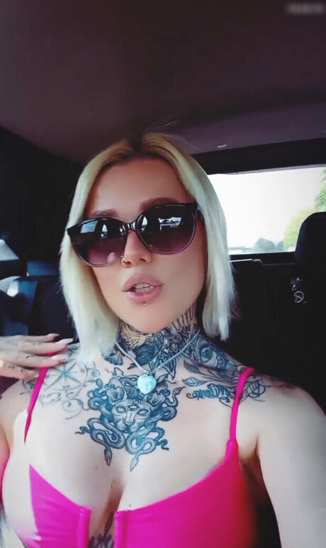 Typischblonnd 素敵なモデル ギャラリー