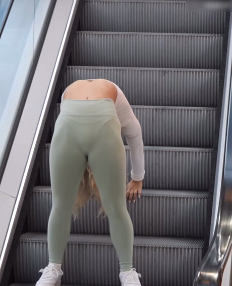 赤毛のソロOnlyFans 美しいポルノ 写真