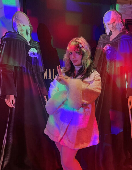 クーガーオンリーファンズ ヌード 画像