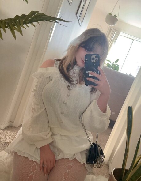 熟女乱交OnlyFans 無料ヌード 画像