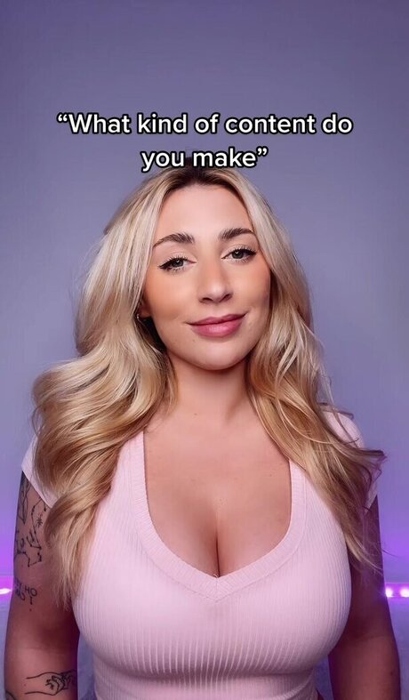 足ヌードオンリーファンズ アートヌード 写真