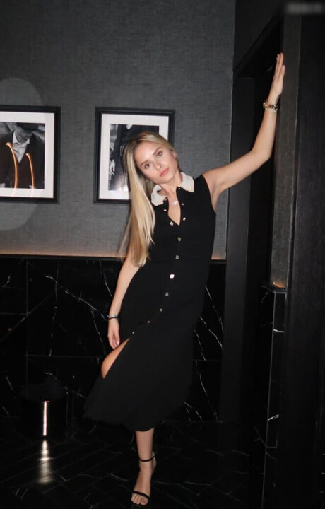 曲線美のクーガーOnlyFans パーフェクト 画像