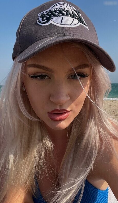 Michelle Knaub ポルノ女優 画像