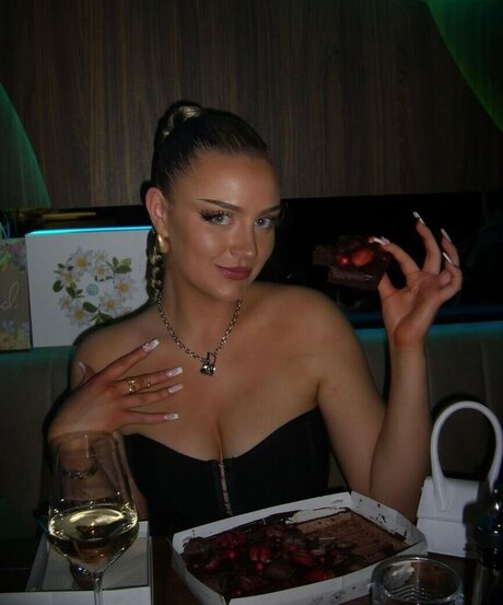 Michelle Knaub ヌードのポルノスター 写真