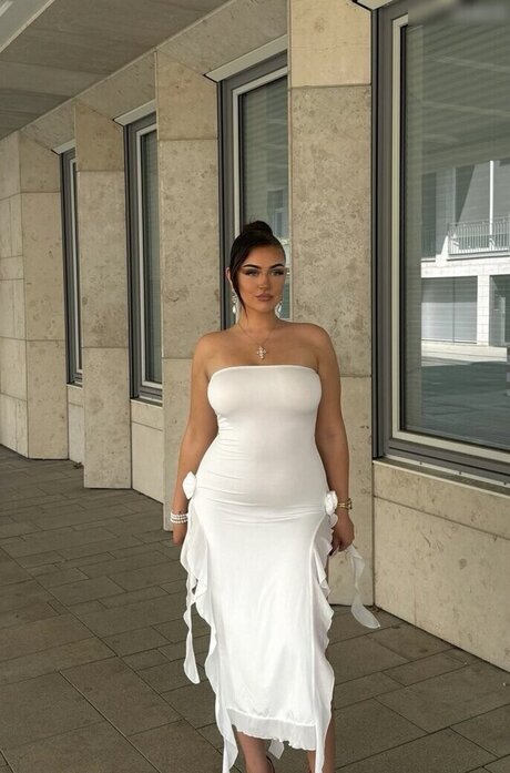 Michelle Knaub アートポルノスター 画像