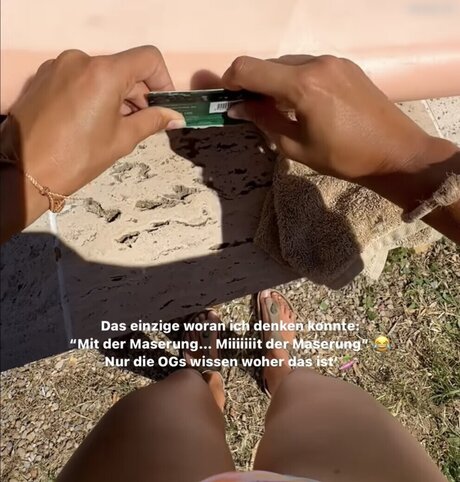 ゴス3P OnlyFans ホットヌード 画像