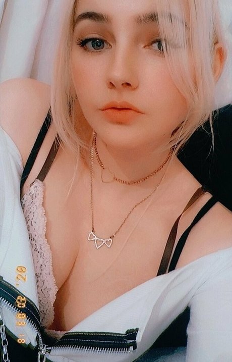 Bubblekittea セクシーなポルノスター アーカイブ