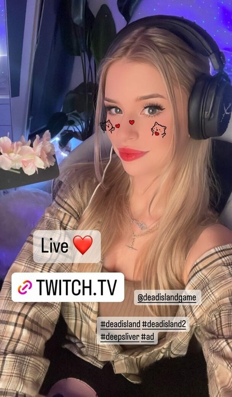 巨乳 パイズリ OnlyFans エロ 写真