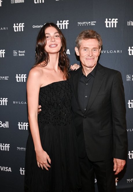 曲線美のランジェリーOnlyFans HD 画像