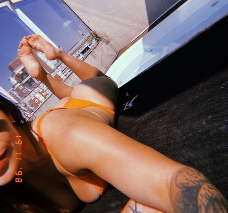 Mariana Graciolli アートポルノスター ギャラリー