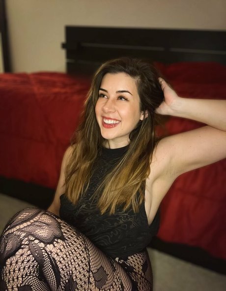 OnlyFansの普及 無料ポルノ ギャラリー