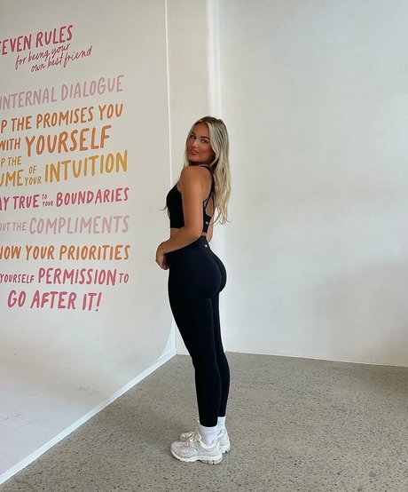 Olivia Prosser かわいいスター 画像