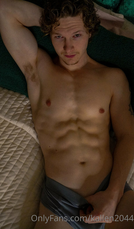 kallen2044 セクシーなスター 画像