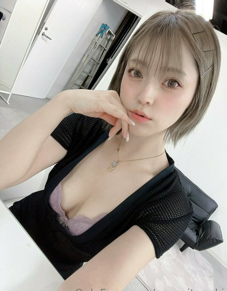 ポーグエボニーオンリーファンズ xxx 写真