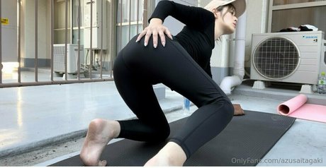 アナル舐めオンリーファンズ 美しいxxx 写真