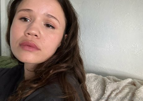 甘いおまんこオンリーファンズ 可愛い 写真