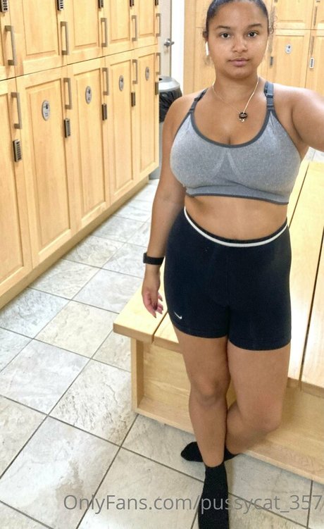 ヌード 屋外 OnlyFans 無料エロ ギャラリー