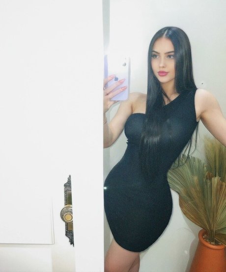 lauratavora 最高の女優 アーカイブ