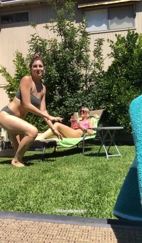 Ariana Basseri セックスモデル ギャラリー