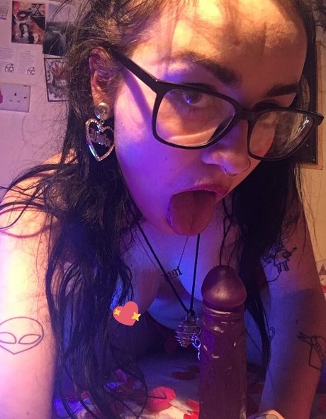 chiefkaoife エロティックなモデル 写真