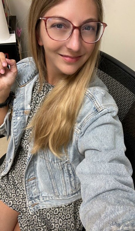 英国のティーンオンリーファン ベスト 写真