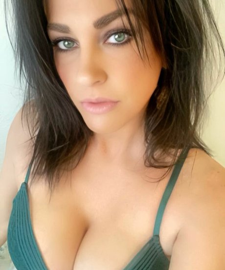 Darnell Ashbury トップ女優 画像