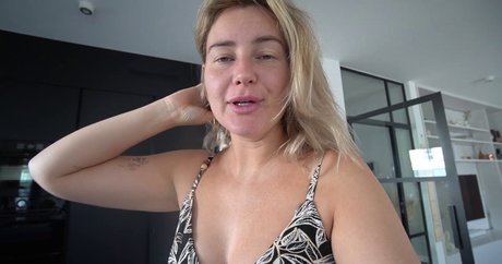 アナル舐めオンリーファンズ セックス ギャラリー