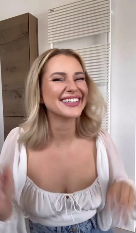 おばあちゃんの熟女OnlyFans えろ 写真