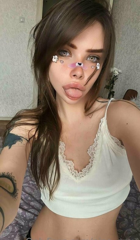 nina grey 可愛いモデル 画像