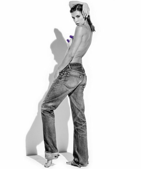 Elisabetta Canalis ポルノ女優 写真