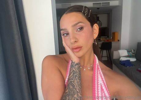 goodwithmytongue 無料モデル ギャラリー