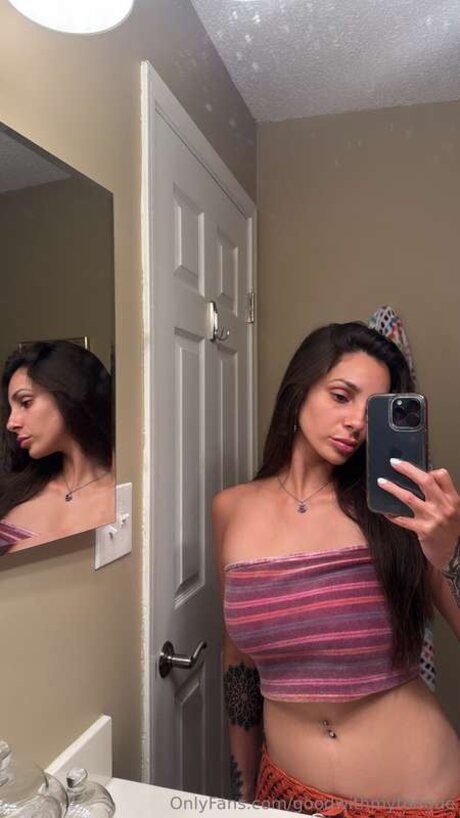 goodwithmytongue 無料モデル 写真