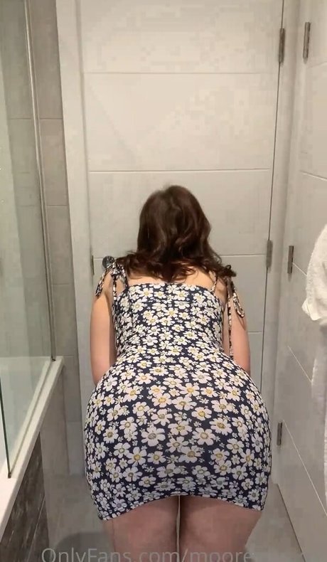 BBC売春婦OnlyFans 無料ヌード 写真