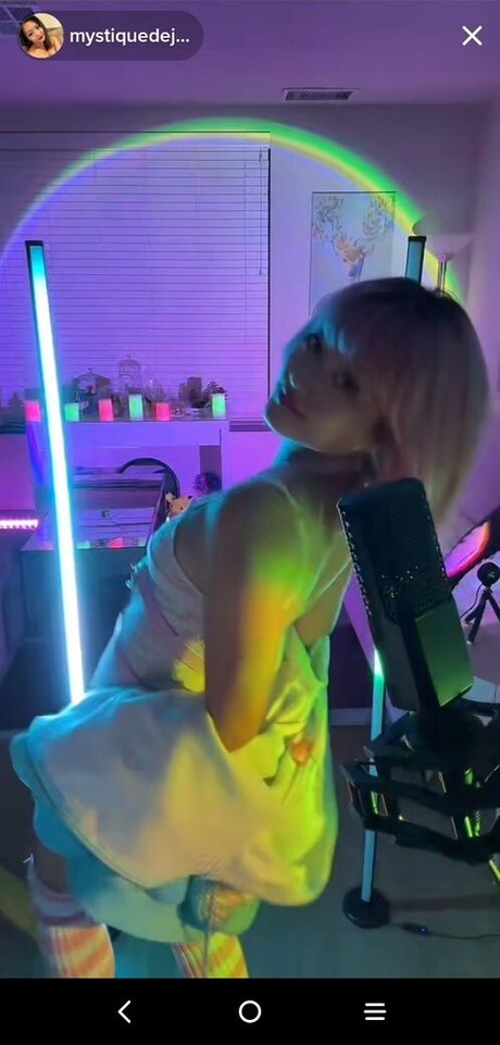 巨乳の赤毛オンリーファンズ ホットポルノ 写真