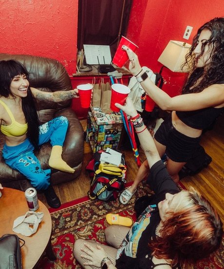 Lights Poxleitner ホットなモデル 写真