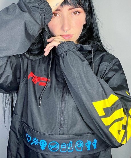 Lights Poxleitner 無料のポルノスター 画像