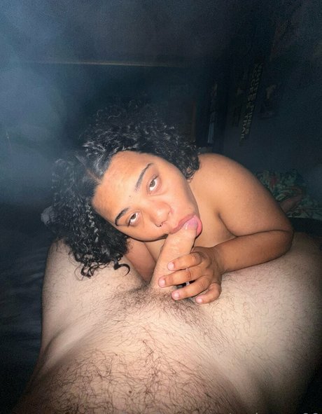 ニューハーフアナルOnlyFans 美しい裸 画像