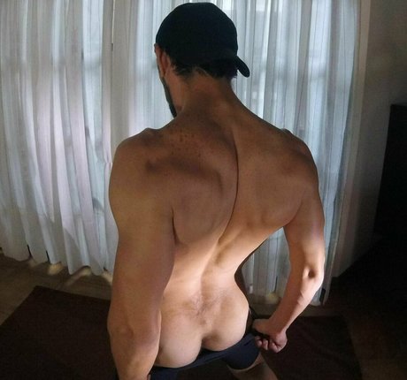 脱衣OnlyFans 限定 画像