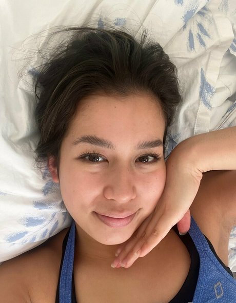 xena ezra 最高のスター 画像