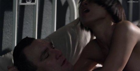 アジアンゴス オンリーファンズ 無料ポルノ 写真