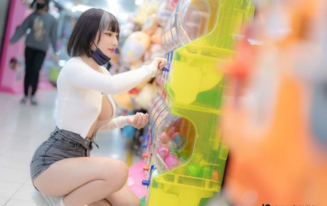 Zell Ching 無料女優 画像