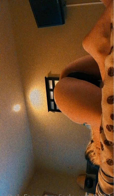 厚い黒檀オンリーファンズ アートポルノ 写真