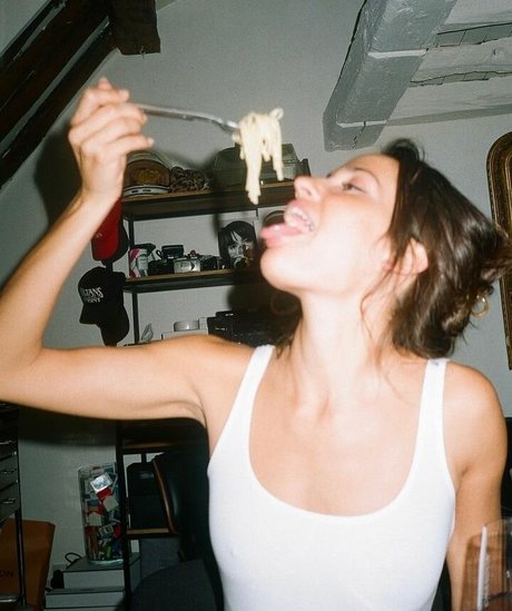 Francesca Pey ポルノスター 画像