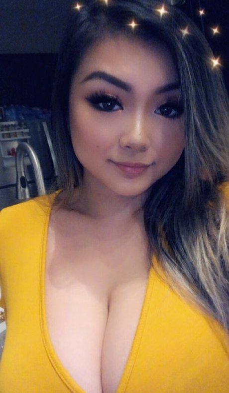 Vickibaybeee トップポルノスター ギャラリー