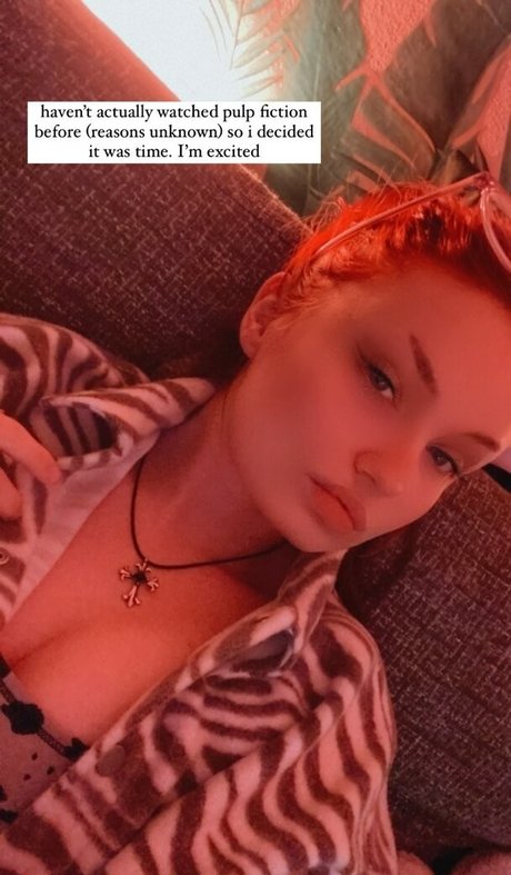 Proxyfox ポルノスター エロティック ギャラリー