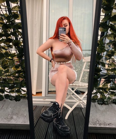 アナル舐めオンリーファンズ セクシーxxx ギャラリー