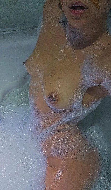 abbygirlxox ポルノスター 独占 画像